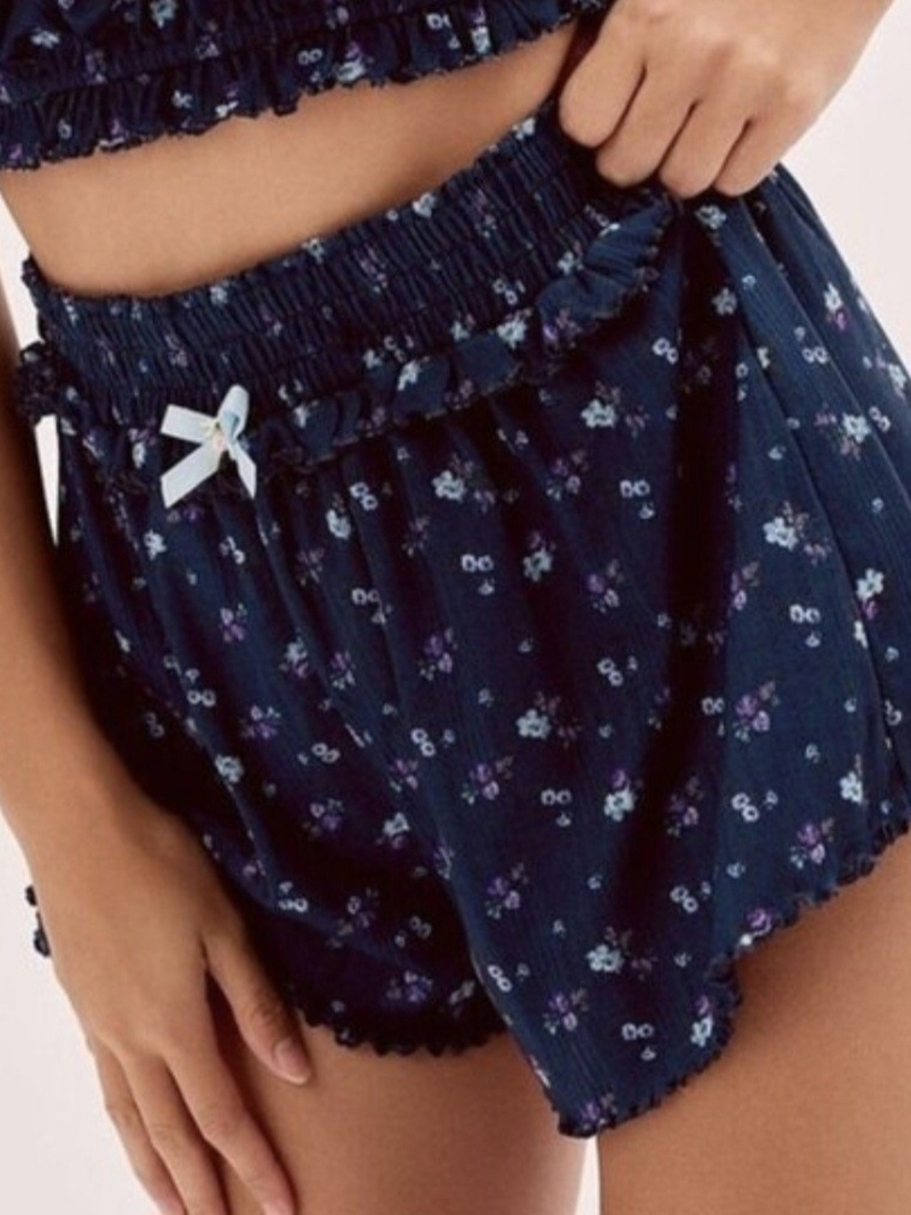 For Love & Lemons Lola Pontelle Ruffle Lavender Floral Shorts~ NWOT 🌸